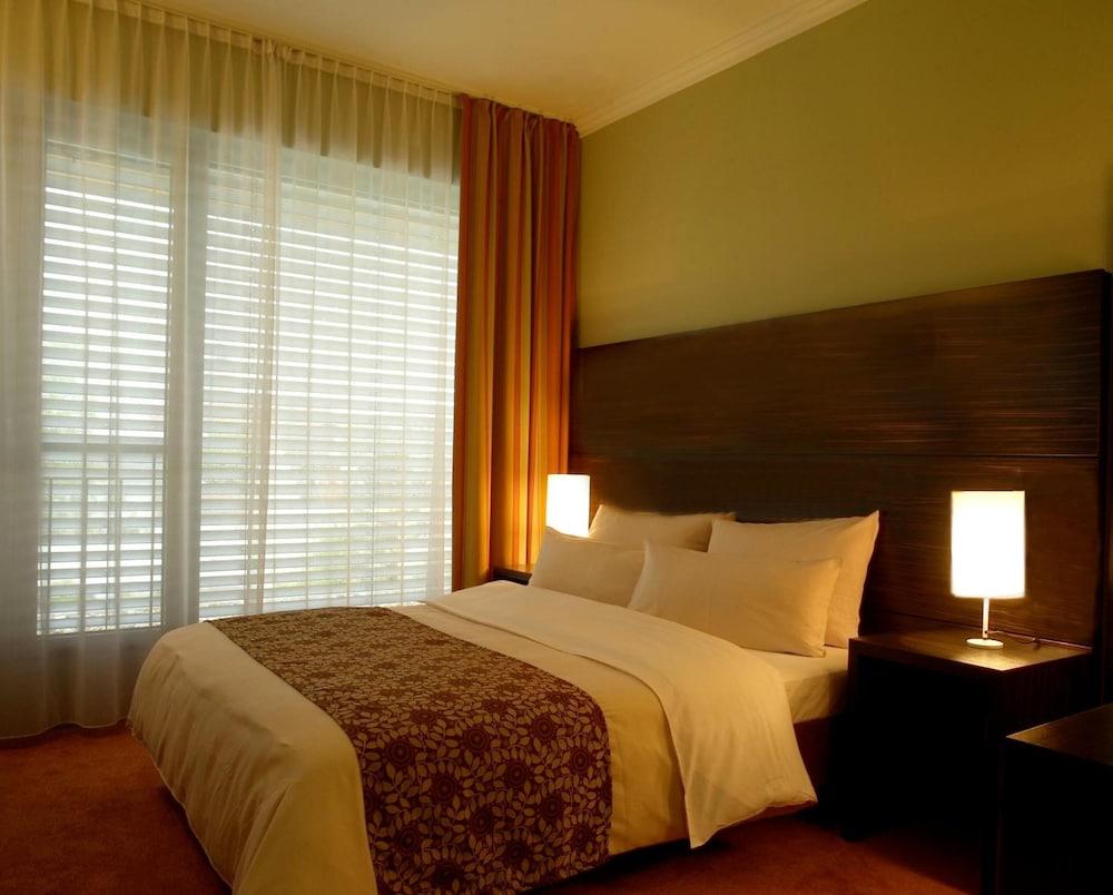 Hotel Central Regensburg Citycentre, Sure Hotel Collection By Best Western Екстериор снимка