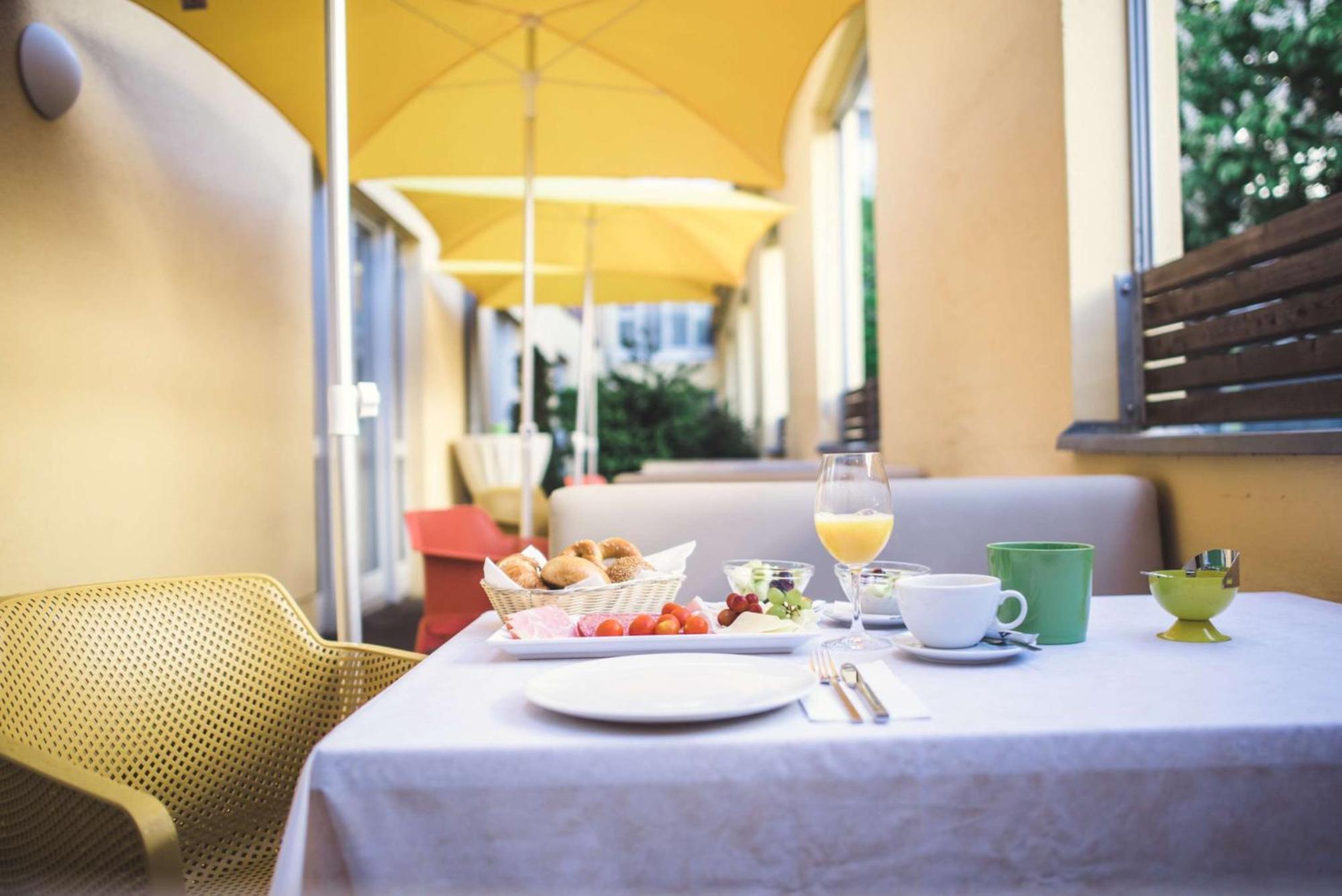Hotel Central Regensburg Citycentre, Sure Hotel Collection By Best Western Екстериор снимка