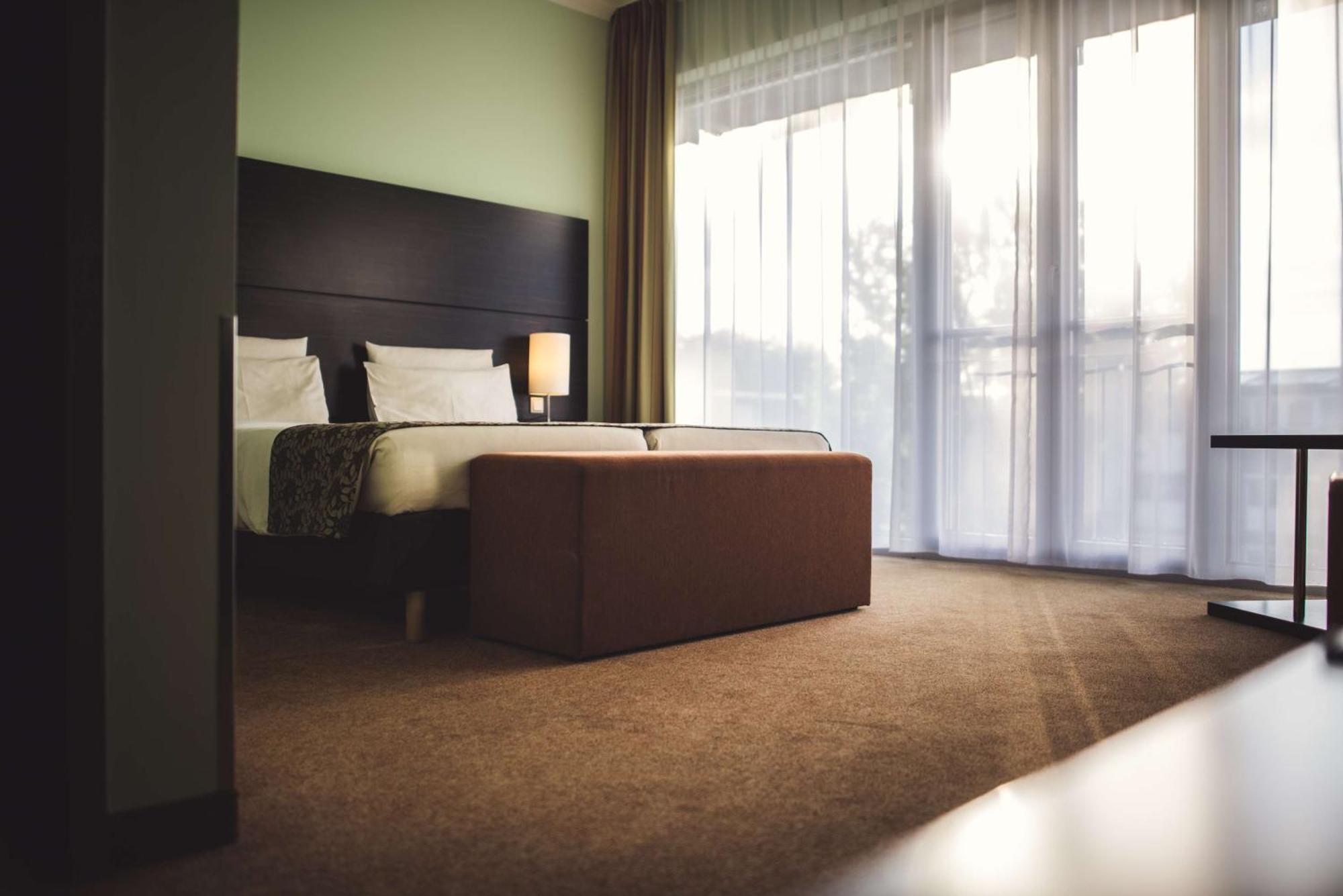 Hotel Central Regensburg Citycentre, Sure Hotel Collection By Best Western Екстериор снимка